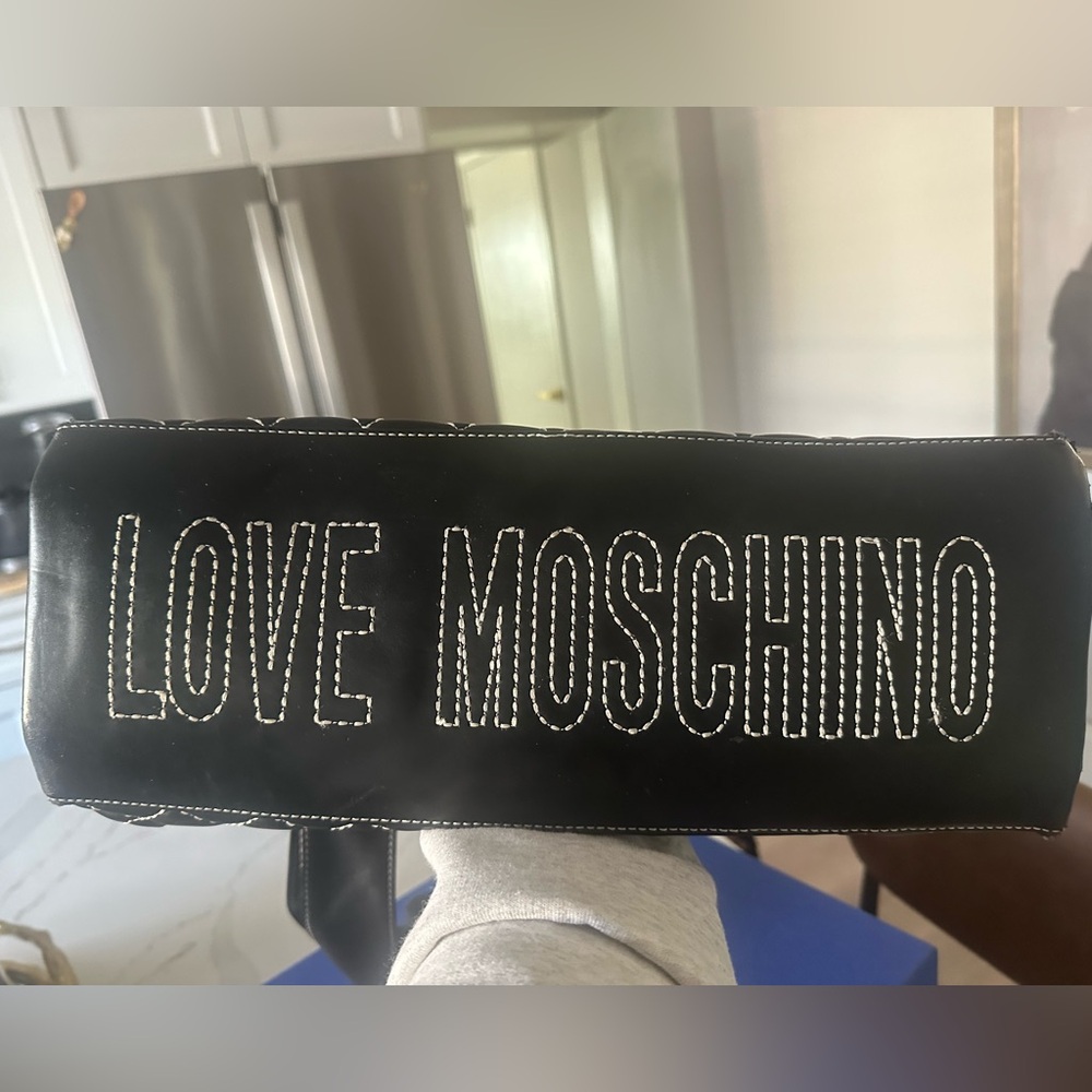 Beautiful Moschino leather tote